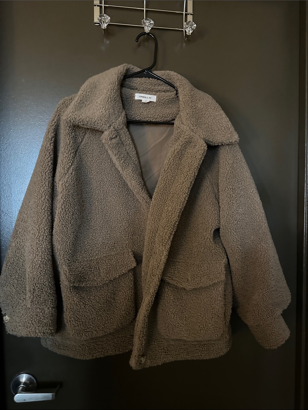 Cozy Teddy Sherpa Jacket in Taupe -